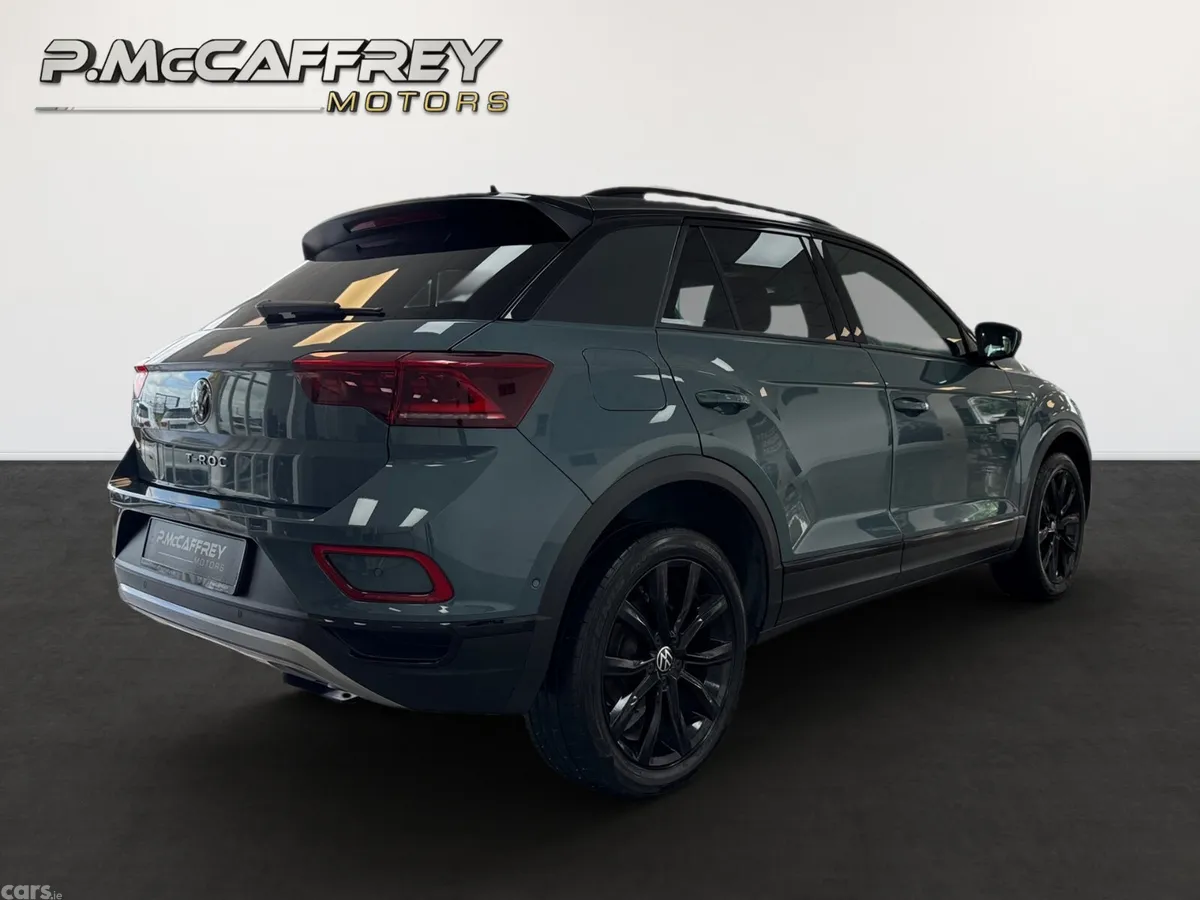 Volkswagen T-Roc SUV, Diesel, 2024, Green