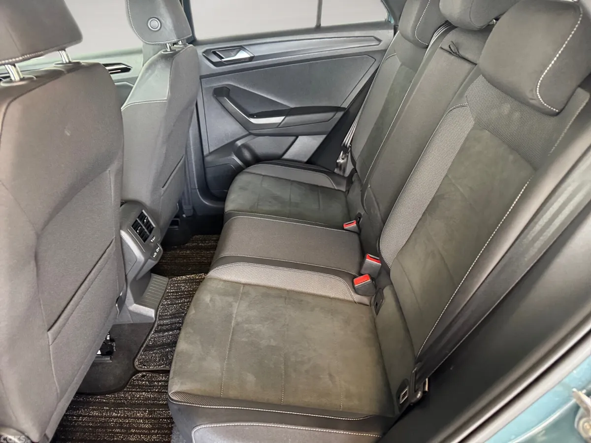 Volkswagen T-Roc SUV, Diesel, 2024, Green