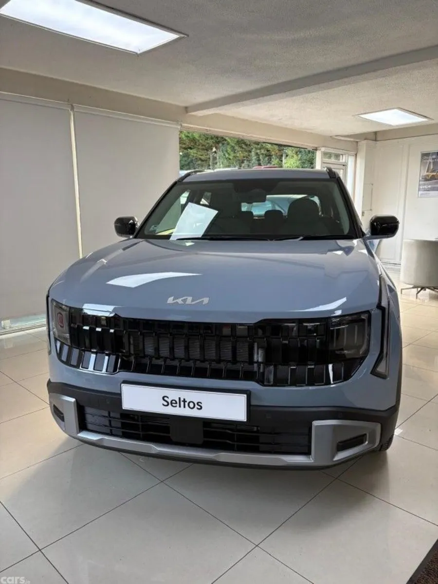 Kia Seltos SUV, Petrol Hybrid, 2027, Blue