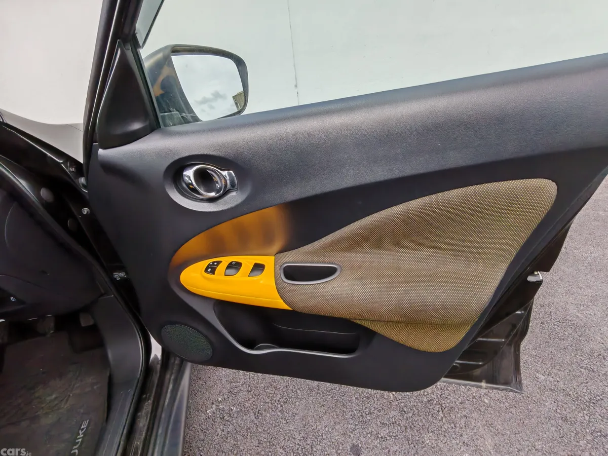 Nissan Juke SUV, Petrol, 2018, Black