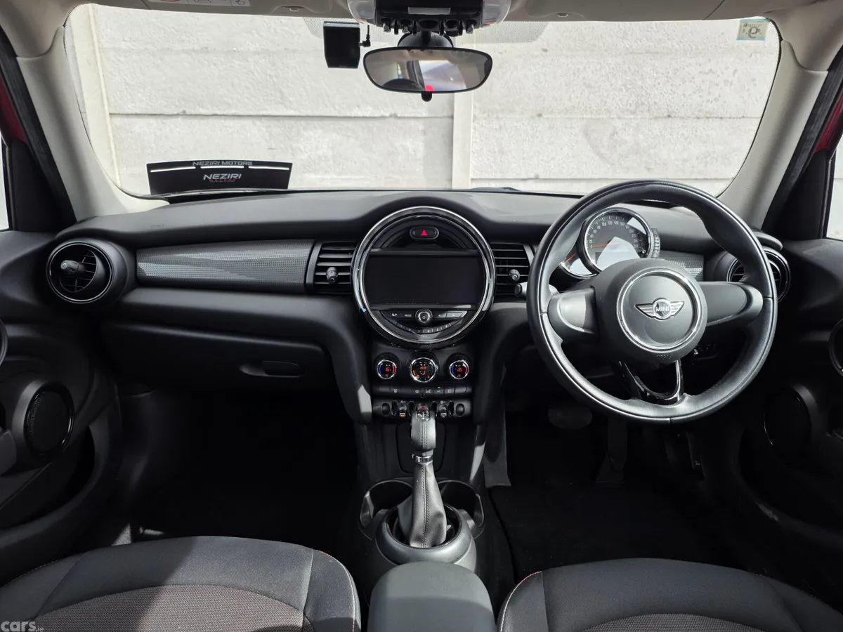 Mini Cooper Hatchback, Petrol, 2015, Red