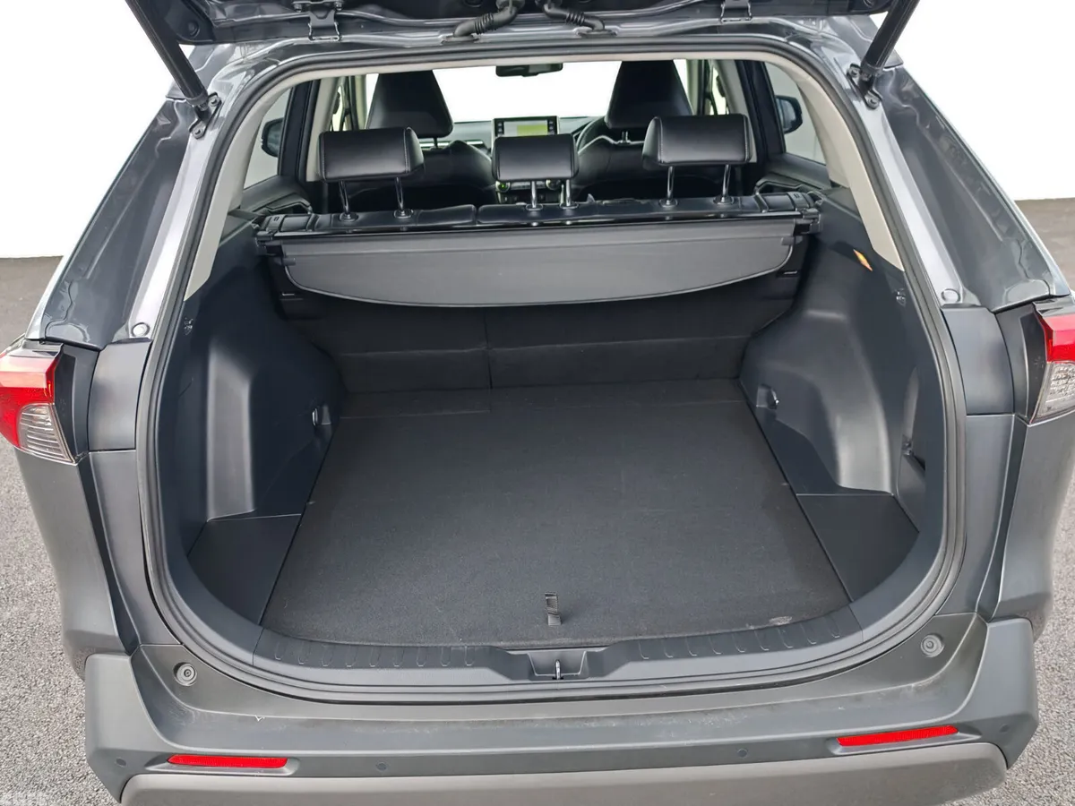 Toyota RAV4 SUV, Petrol Hybrid, 2021, Grey