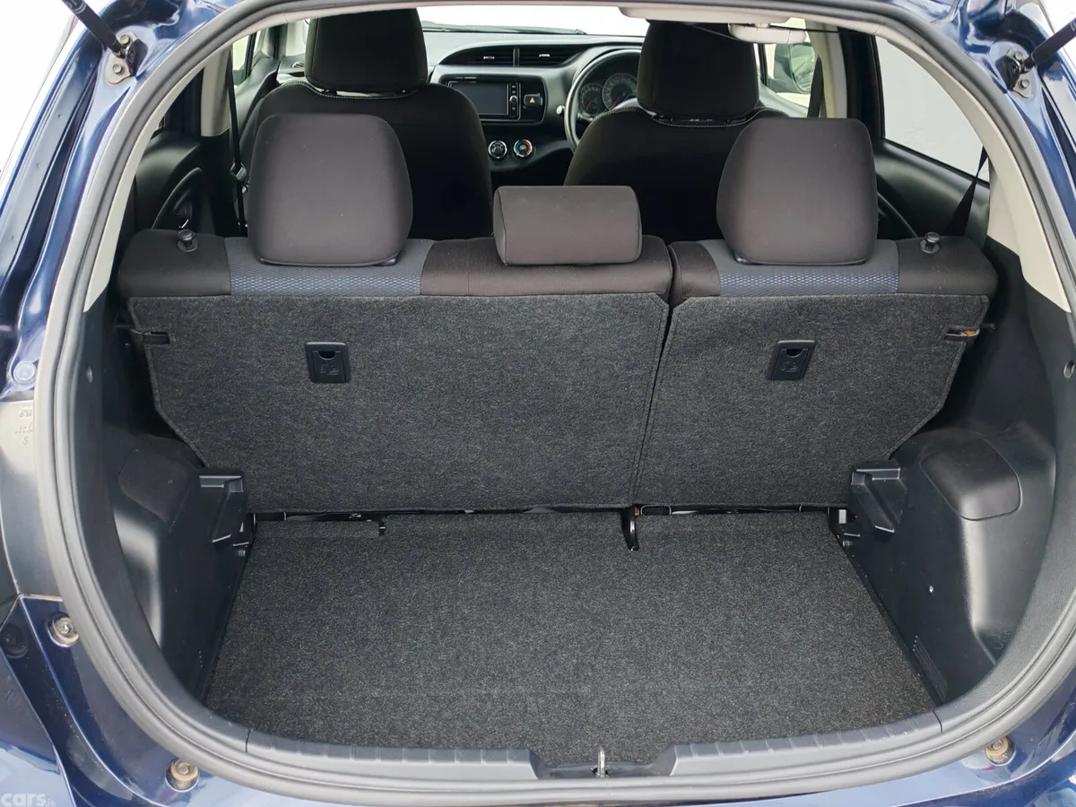 Toyota Vitz Hatchback, Petrol, 2018, Blue