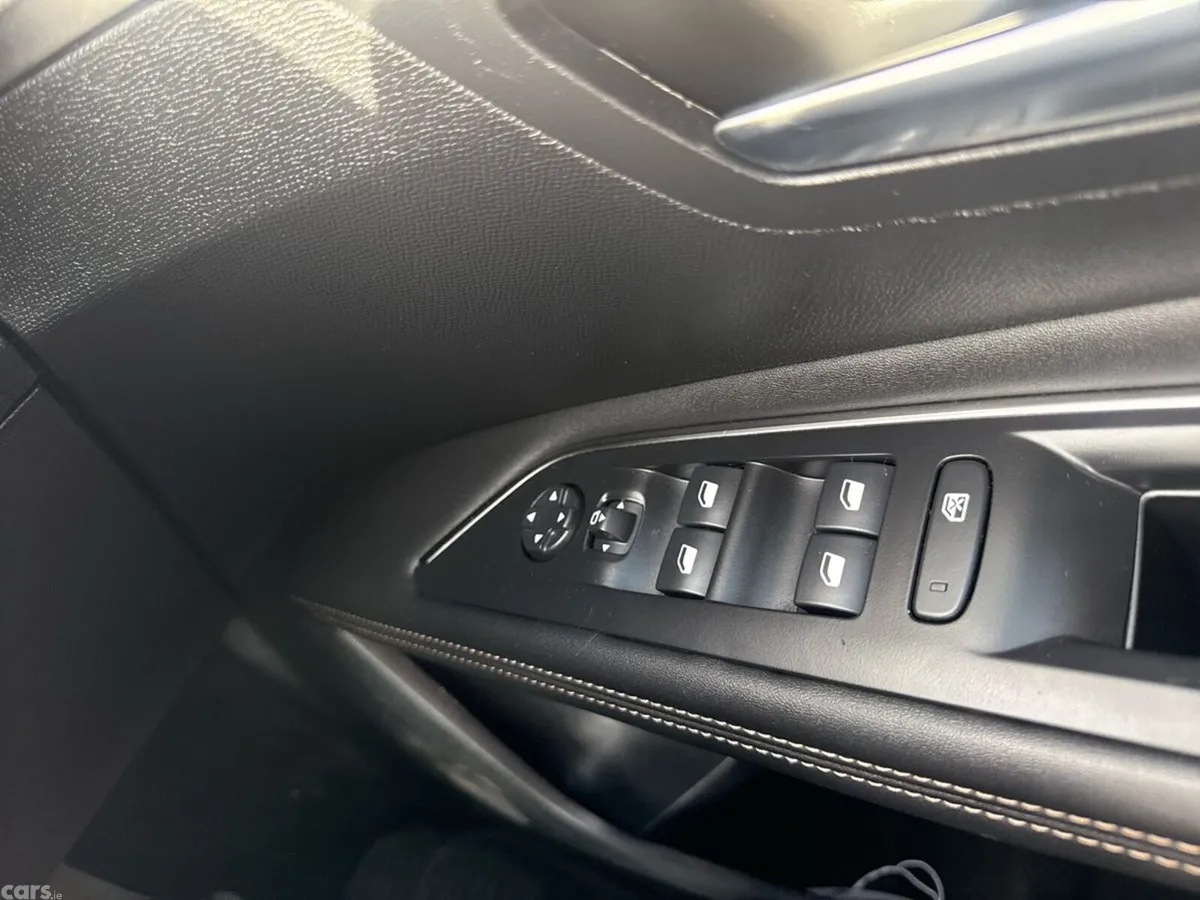 Peugeot 3008 SUV, Diesel, 2024, Black