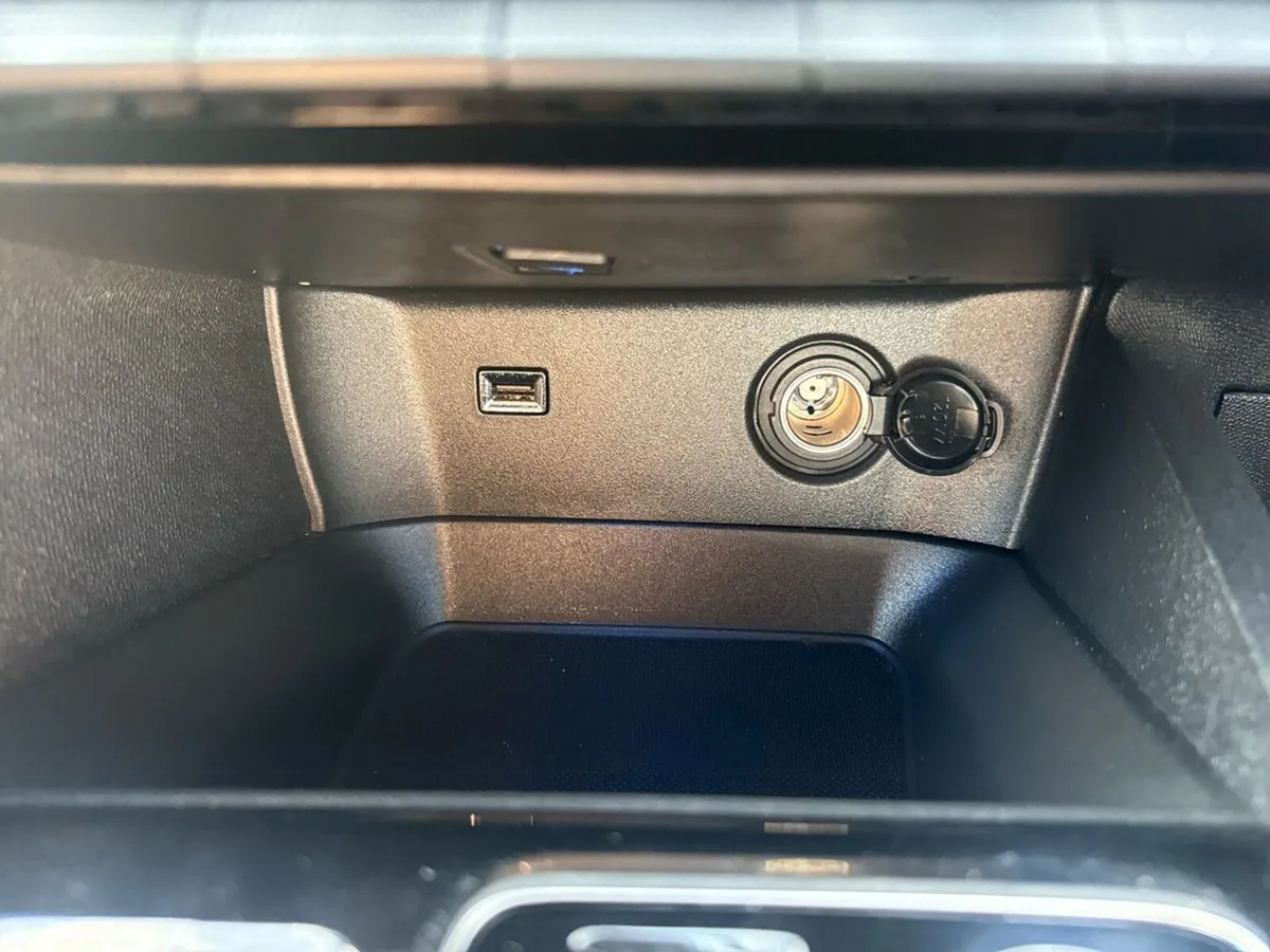 Peugeot 3008 SUV, Diesel, 2024, Black