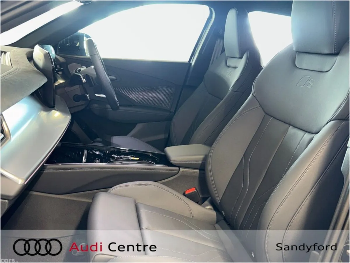 Audi Q3 SUV, Petrol Plug-in Hybrid, 2026, Black