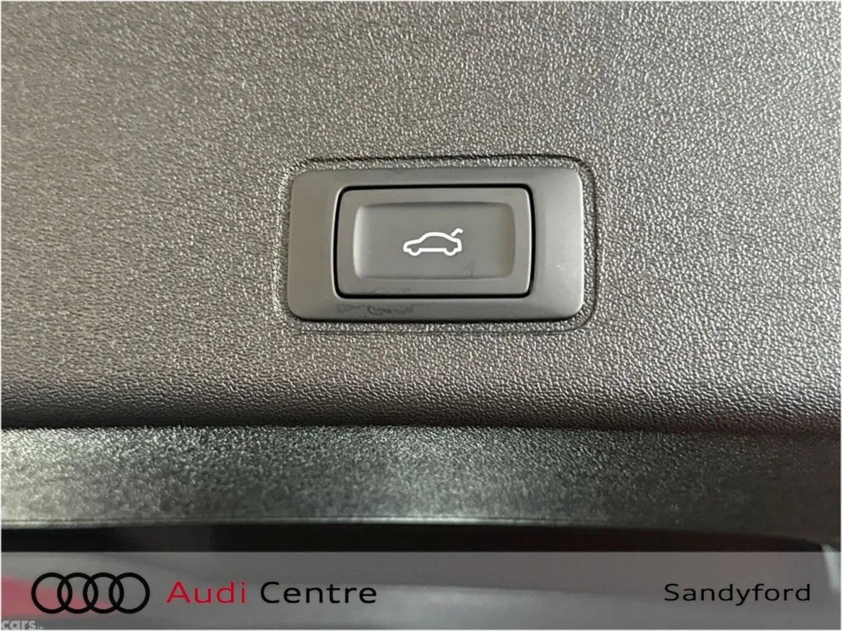 Audi Q3 SUV, Petrol Plug-in Hybrid, 2026, Black