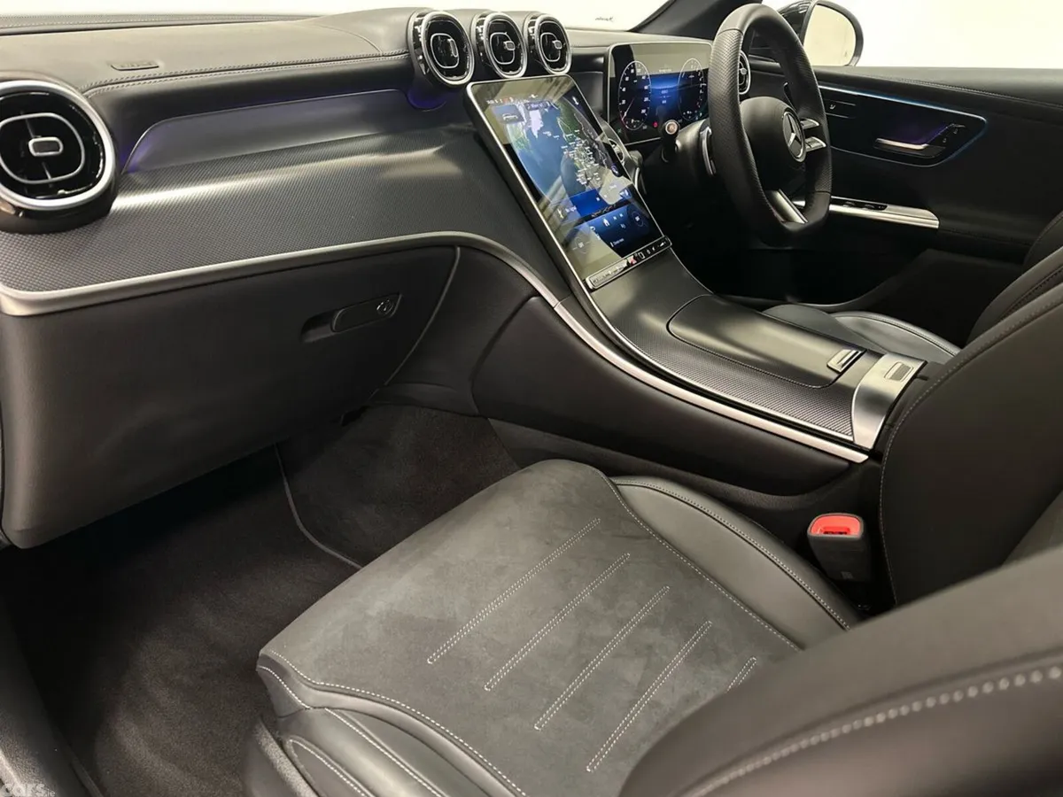 Mercedes-Benz GLC SUV, Petrol Plug-in Hybrid, 2026, Black