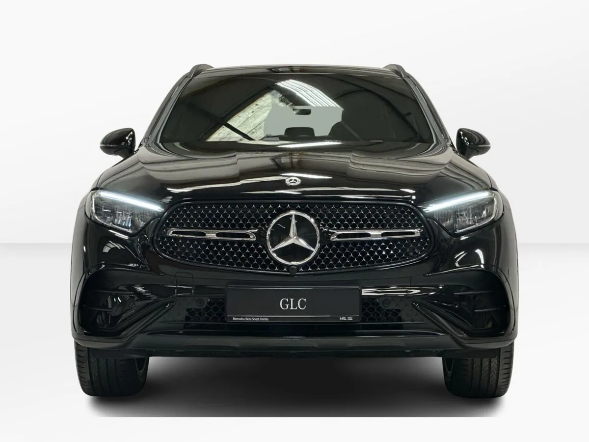Mercedes-Benz GLC SUV, Petrol Plug-in Hybrid, 2026, Black
