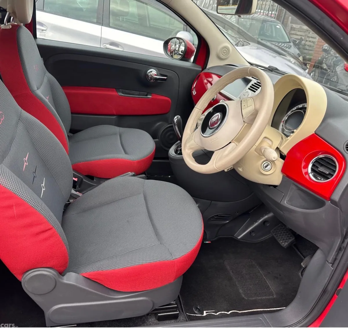 Fiat 500 Hatchback, Petrol, 2015, Red