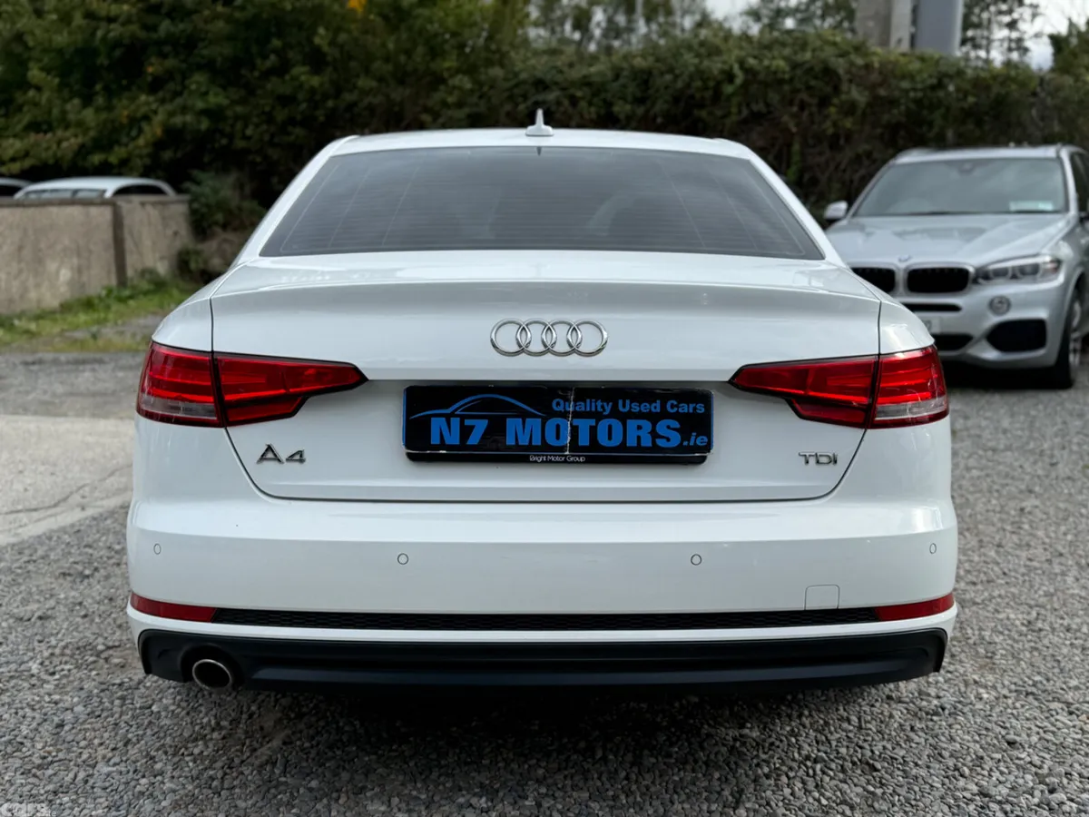 Audi A4 Saloon, Diesel, 2017, White