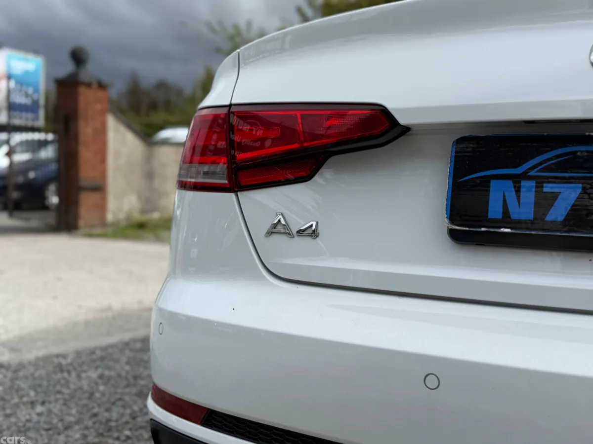 Audi A4 Saloon, Diesel, 2017, White