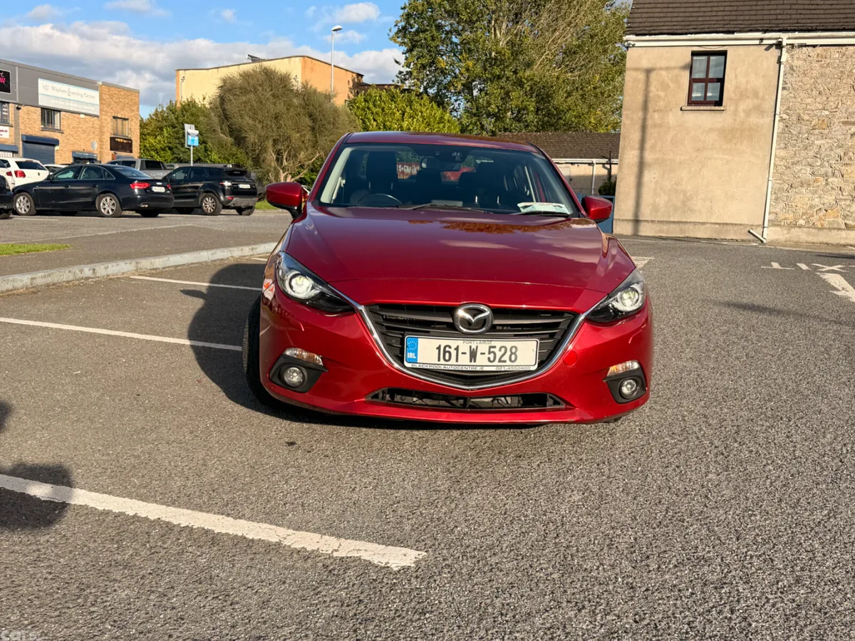 Mazda Mazda3 Saloon, Diesel, 2016, Red