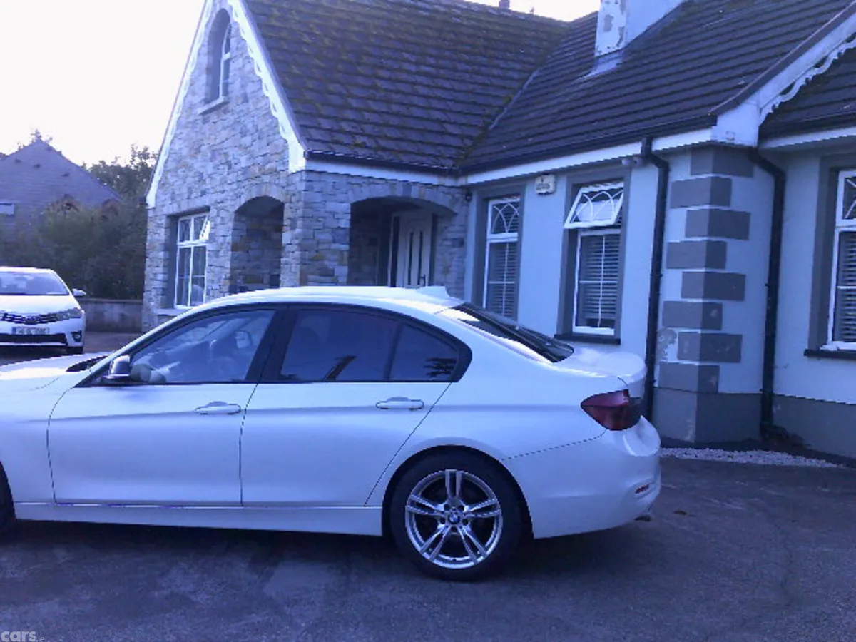 BMW 3-Series Saloon, Diesel, 2016, White