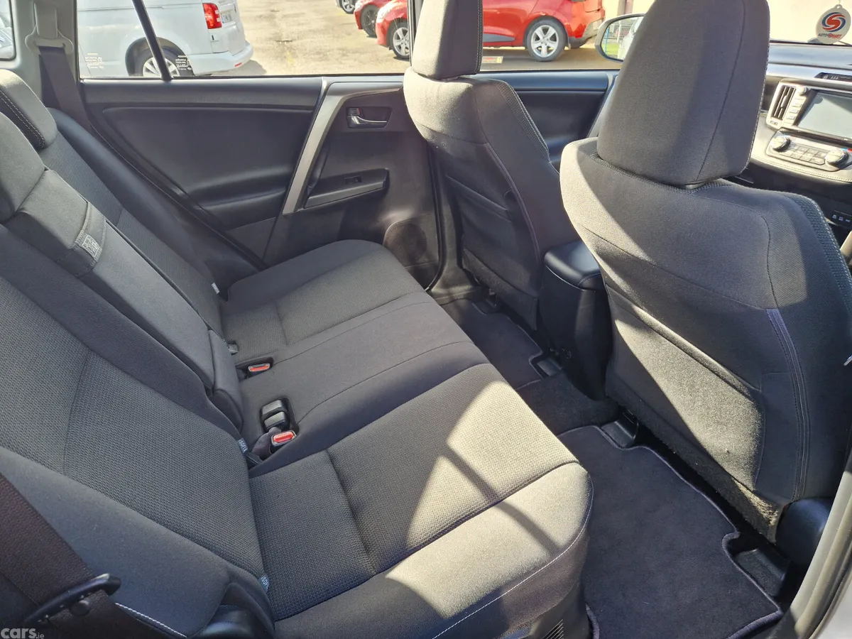 Toyota RAV4 SUV, Petrol Hybrid, 2018, Grey