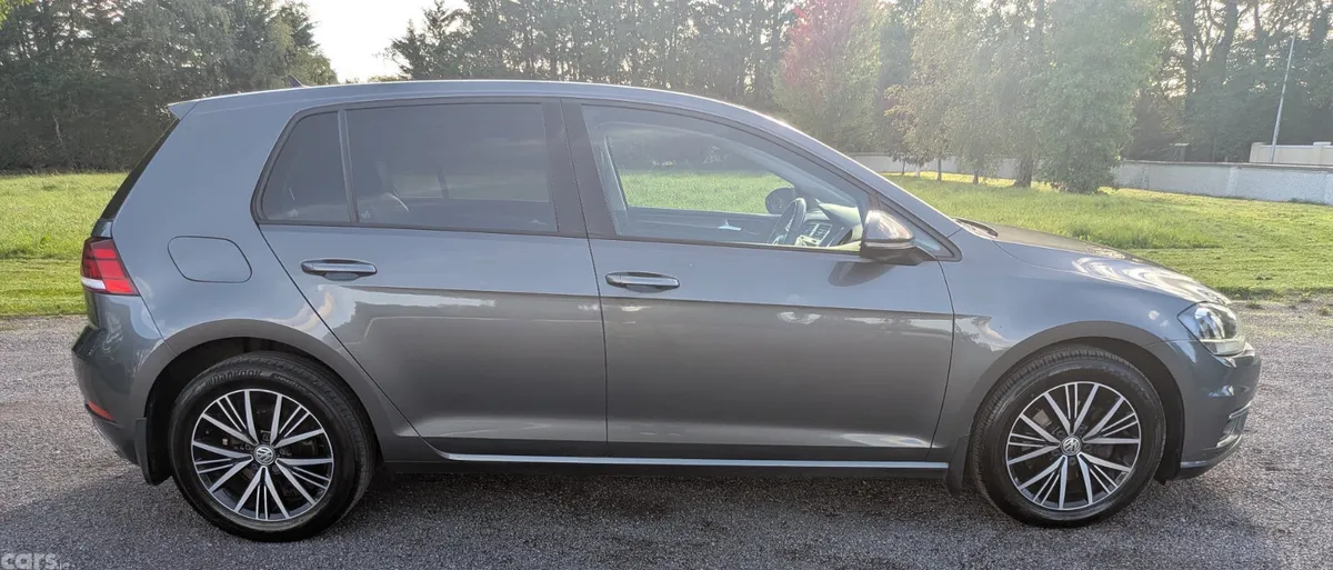 Volkswagen Golf Hatchback, Diesel, 2018, Grey