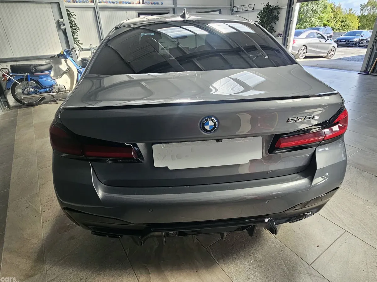 BMW 5-Series Saloon, Petrol Plug-in Hybrid, 2022, Grey