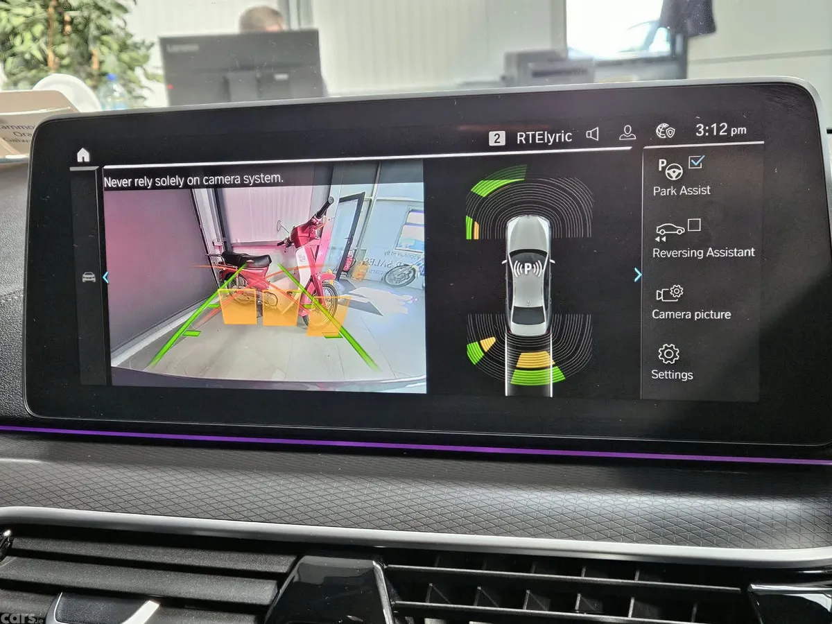 BMW 5-Series Saloon, Petrol Plug-in Hybrid, 2022, Grey