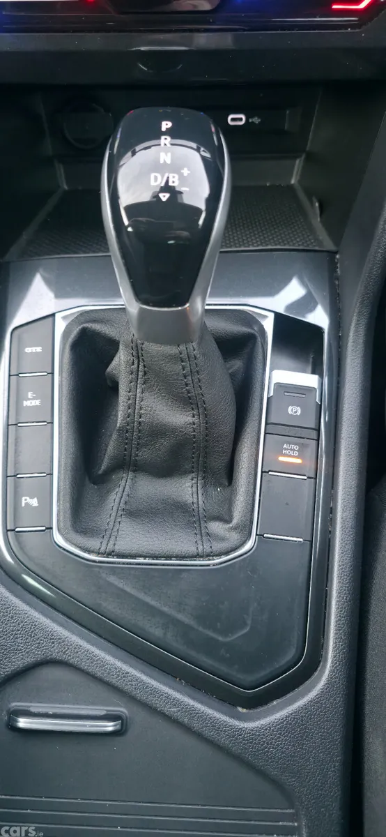 Volkswagen Tiguan SUV, Petrol Plug-in Hybrid, 2022, Blue