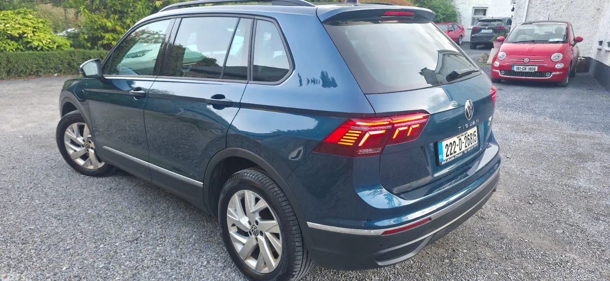 Volkswagen Tiguan SUV, Petrol Plug-in Hybrid, 2022, Blue