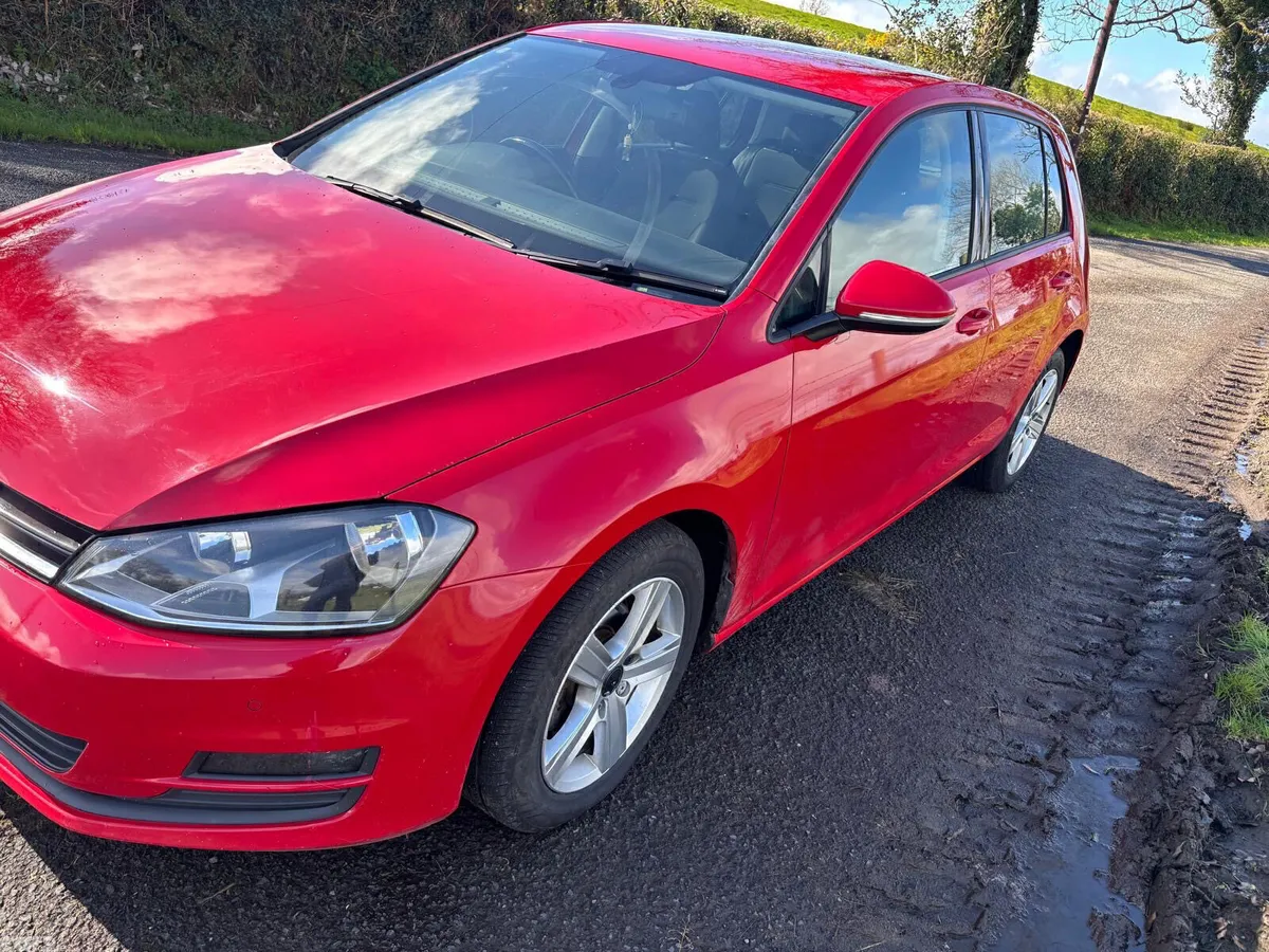 Volkswagen Golf Hatchback, Diesel, 2015, Red