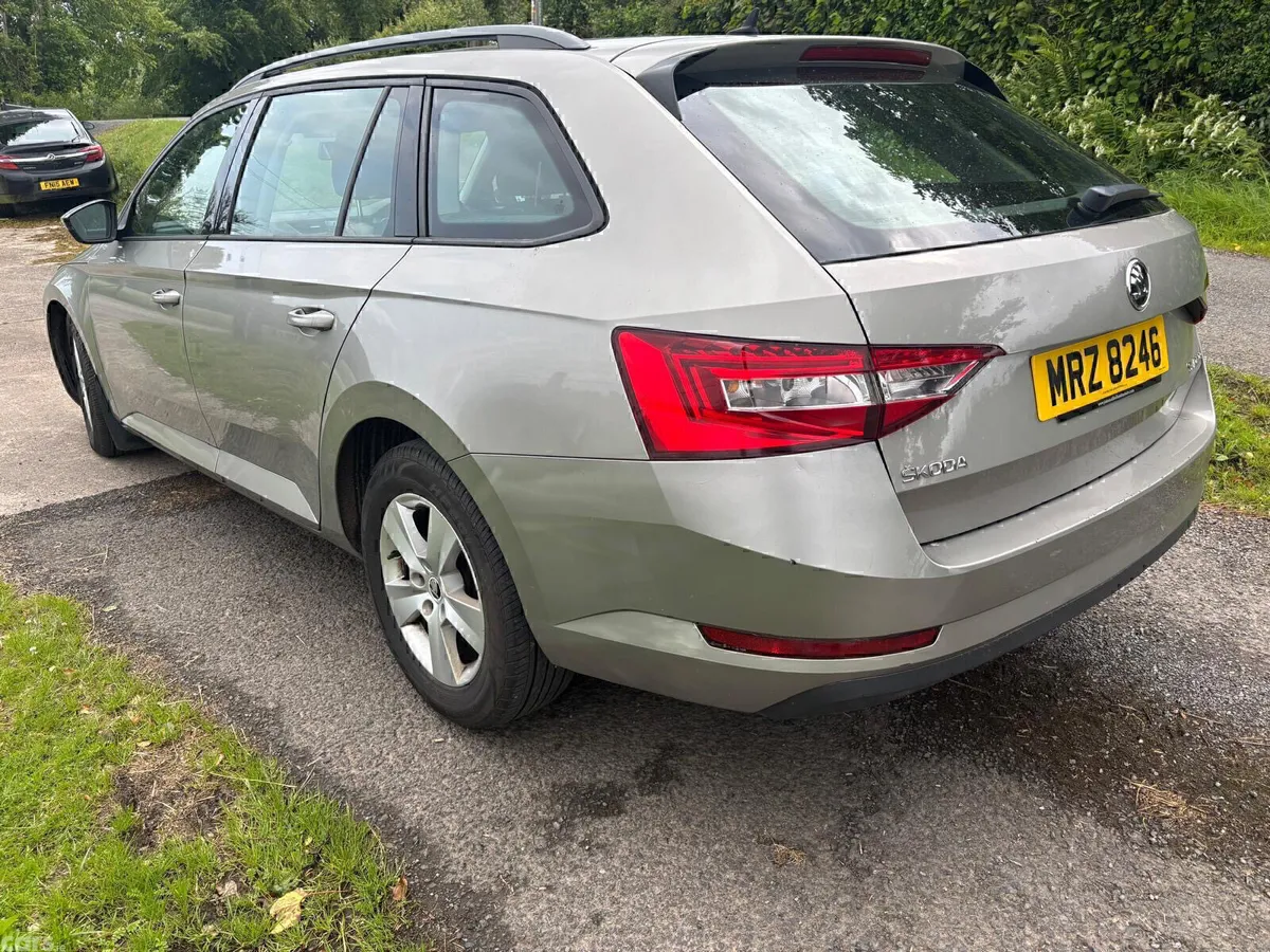 Skoda Superb Estate, Diesel, 2017, Beige
