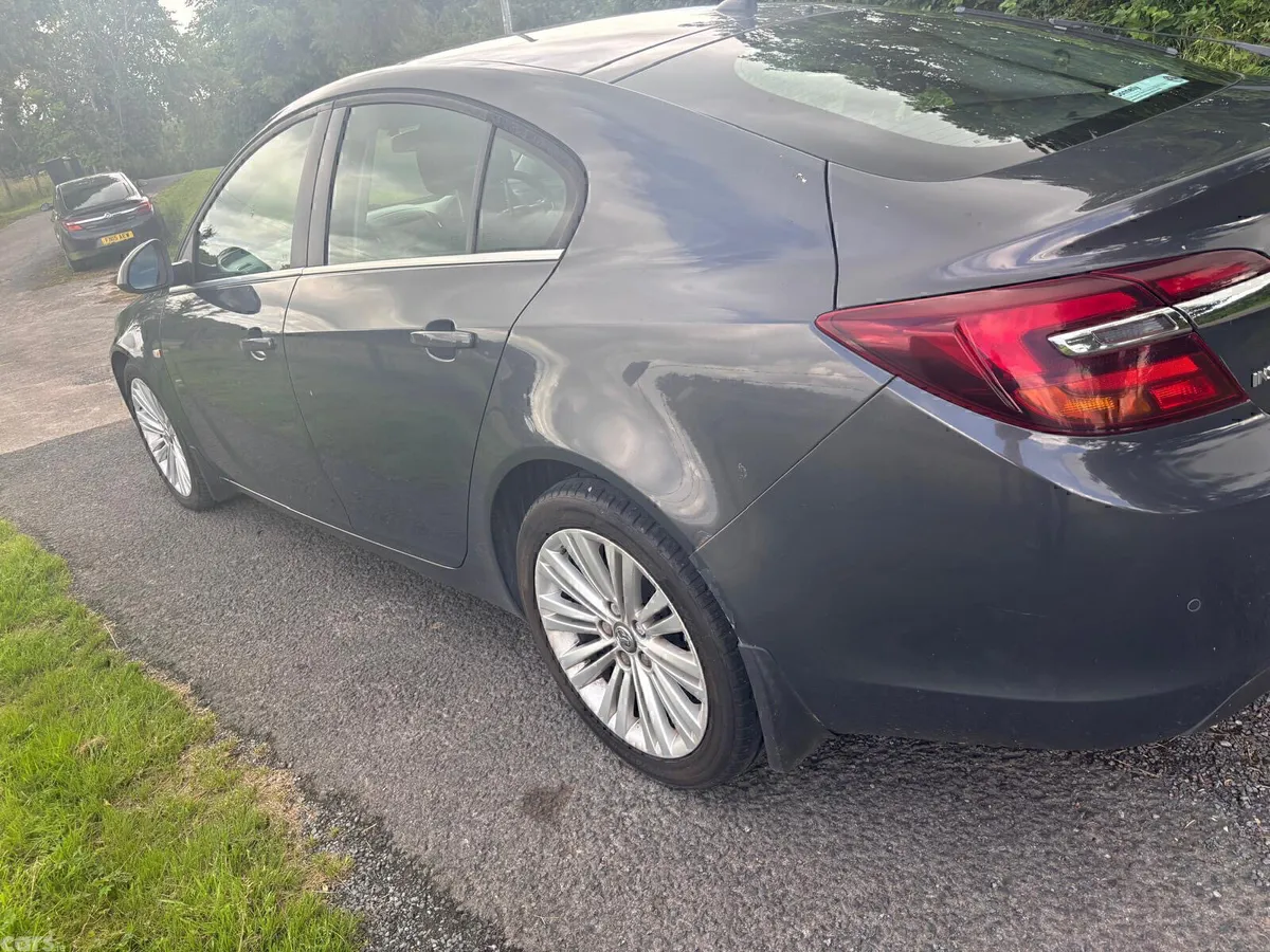 Vauxhall Insignia Hatchback, Diesel, 2014, Grey