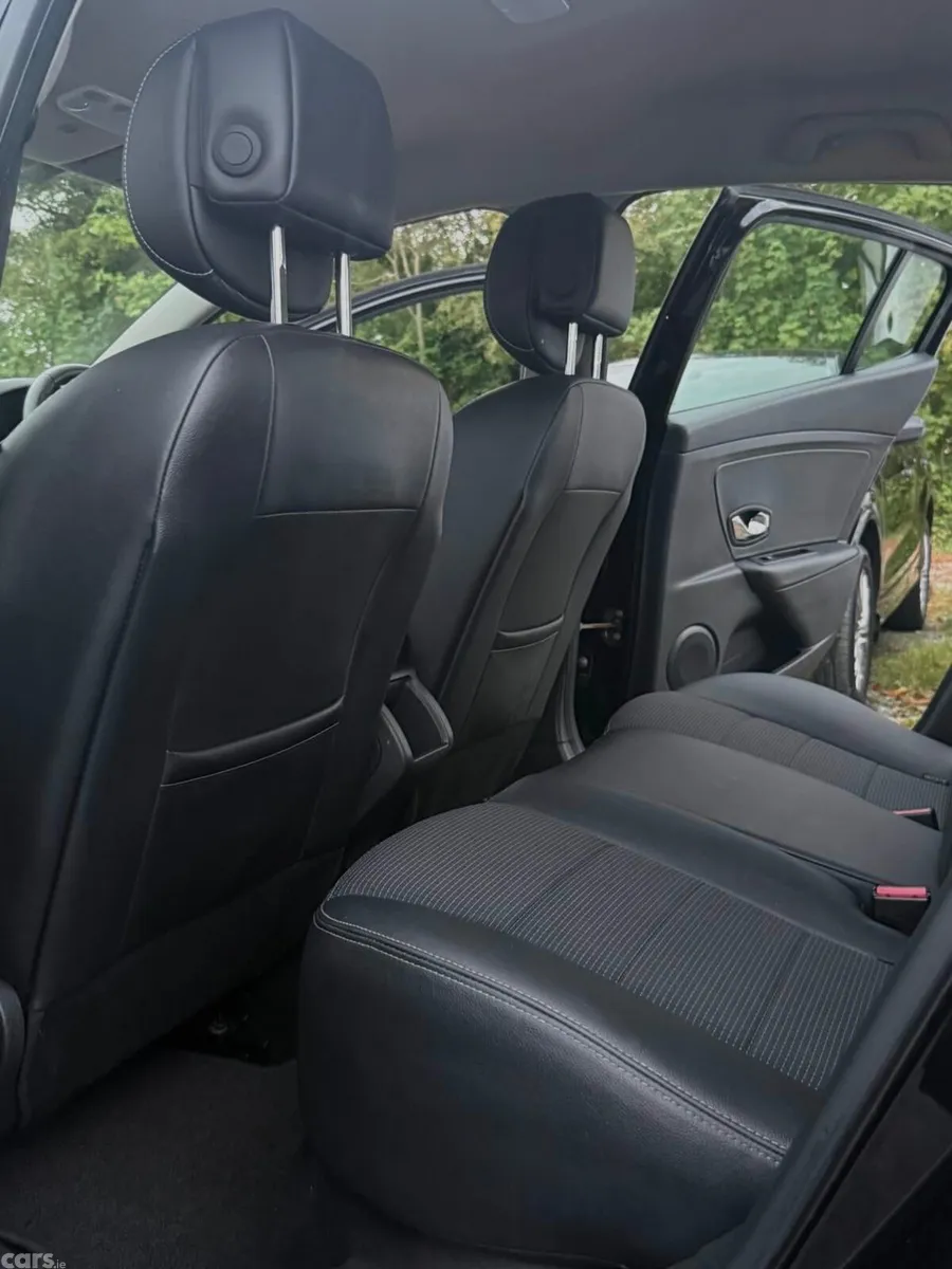 Renault Megane Hatchback, Diesel, 2013, Black