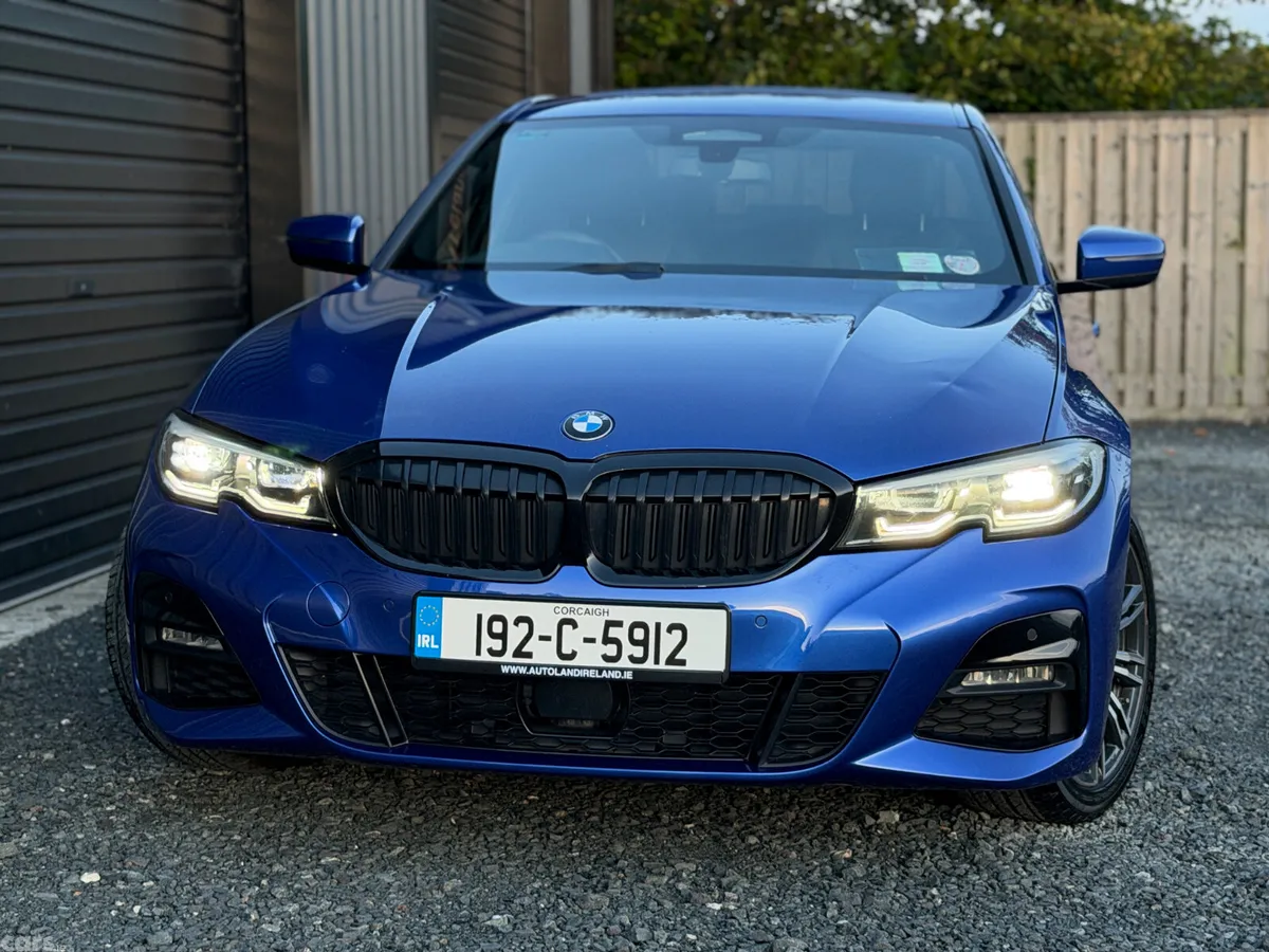 BMW 3-Series Saloon, Petrol Plug-in Hybrid, 2019, Blue