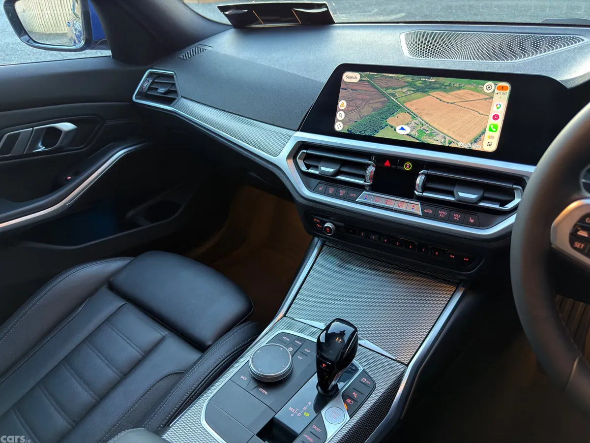 BMW 3-Series Saloon, Petrol Plug-in Hybrid, 2019, Blue