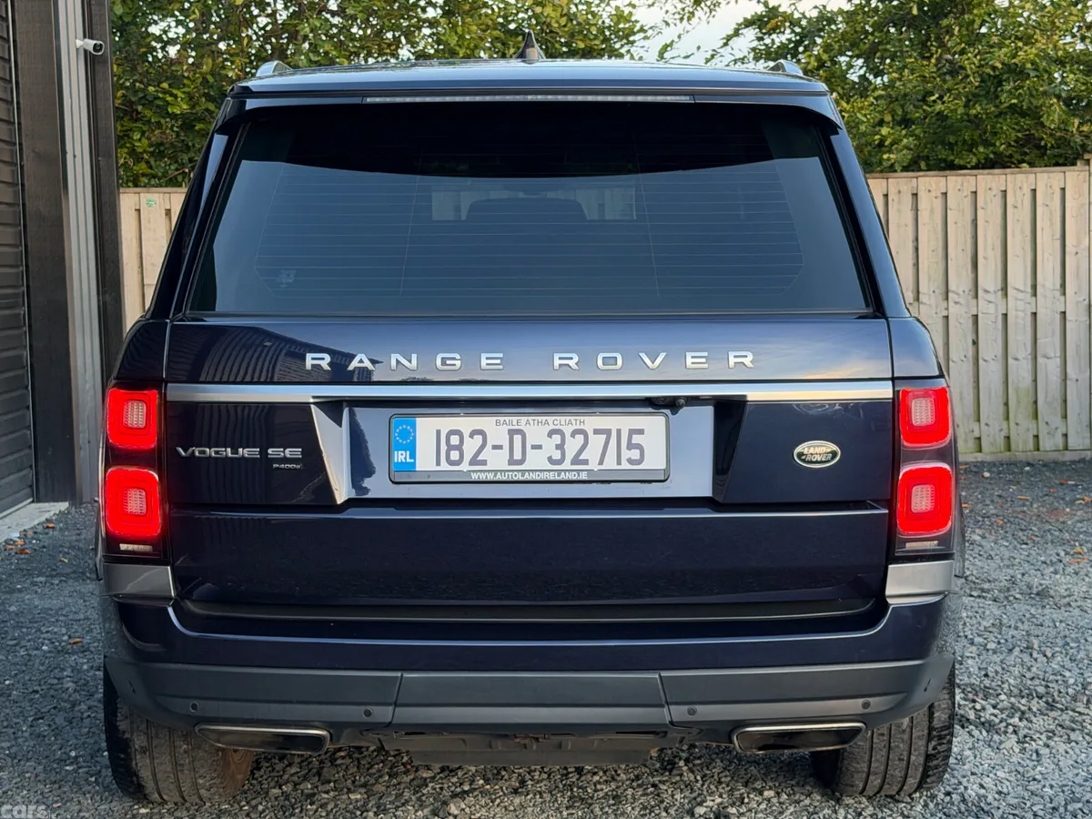 Land Rover Range Rover SUV, Petrol Plug-in Hybrid, 2018, Blue