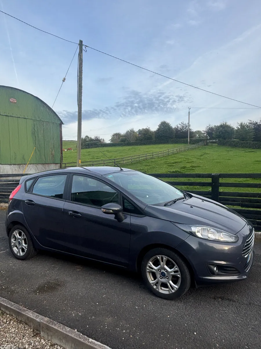 Ford Fiesta Hatchback, Petrol, 2015, Blue