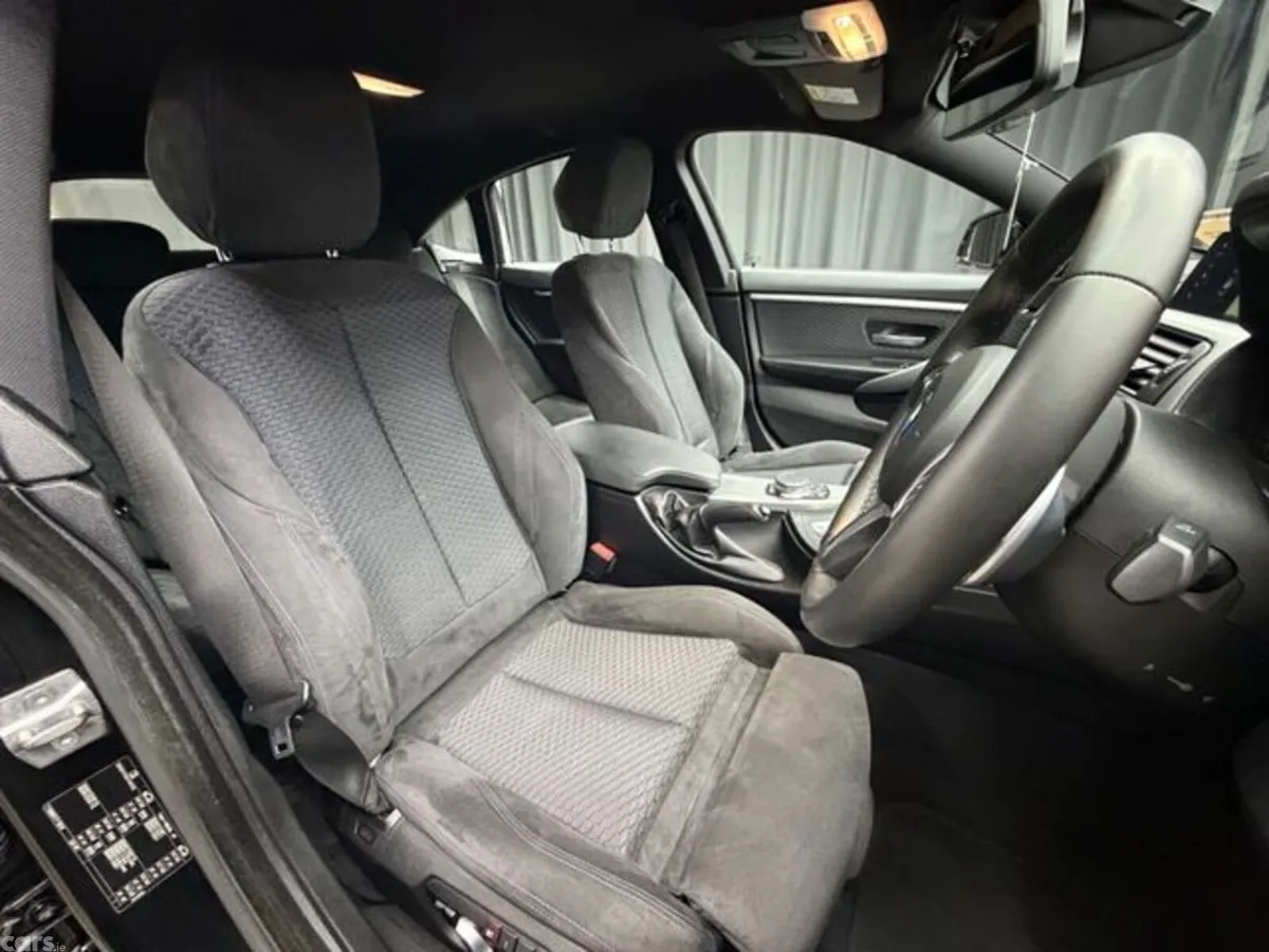 BMW 4-Series Coupe, Petrol, 2019, Black