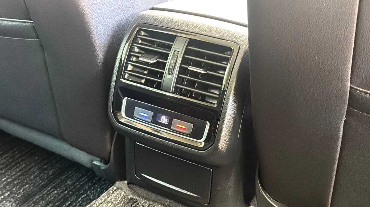 Volkswagen Passat Estate, Diesel, 2020, Black