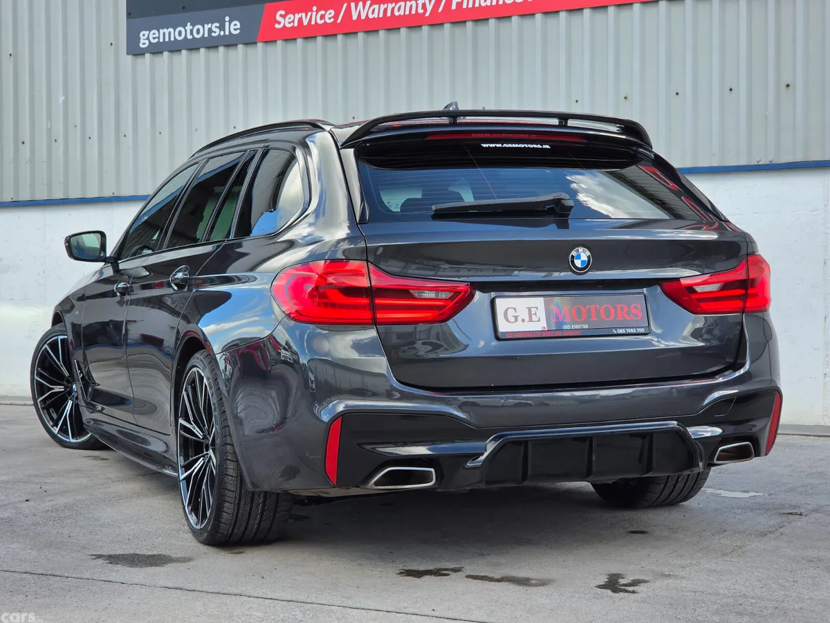 BMW 5-Series Estate, Diesel, 2019, Grey