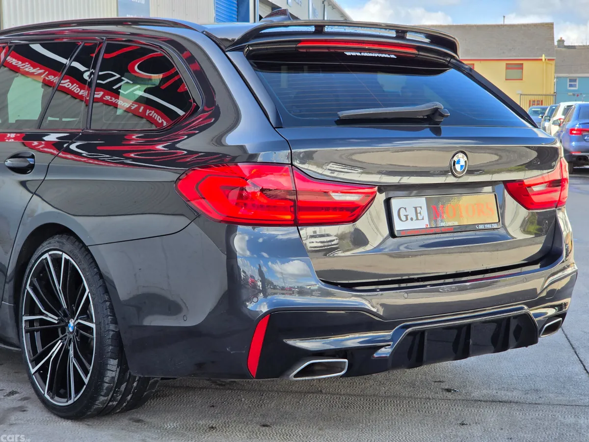 BMW 5-Series Estate, Diesel, 2019, Grey