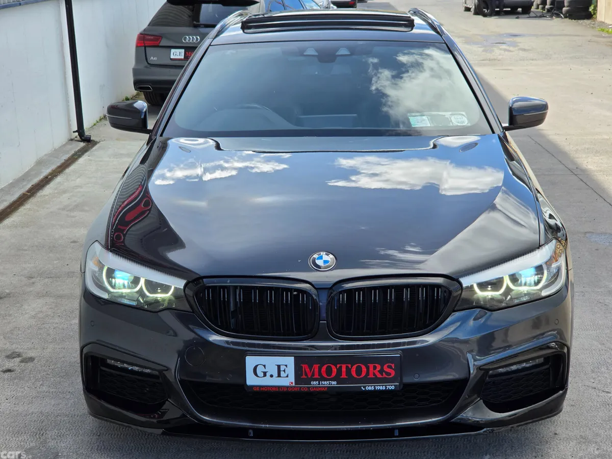 BMW 5-Series Estate, Diesel, 2019, Grey