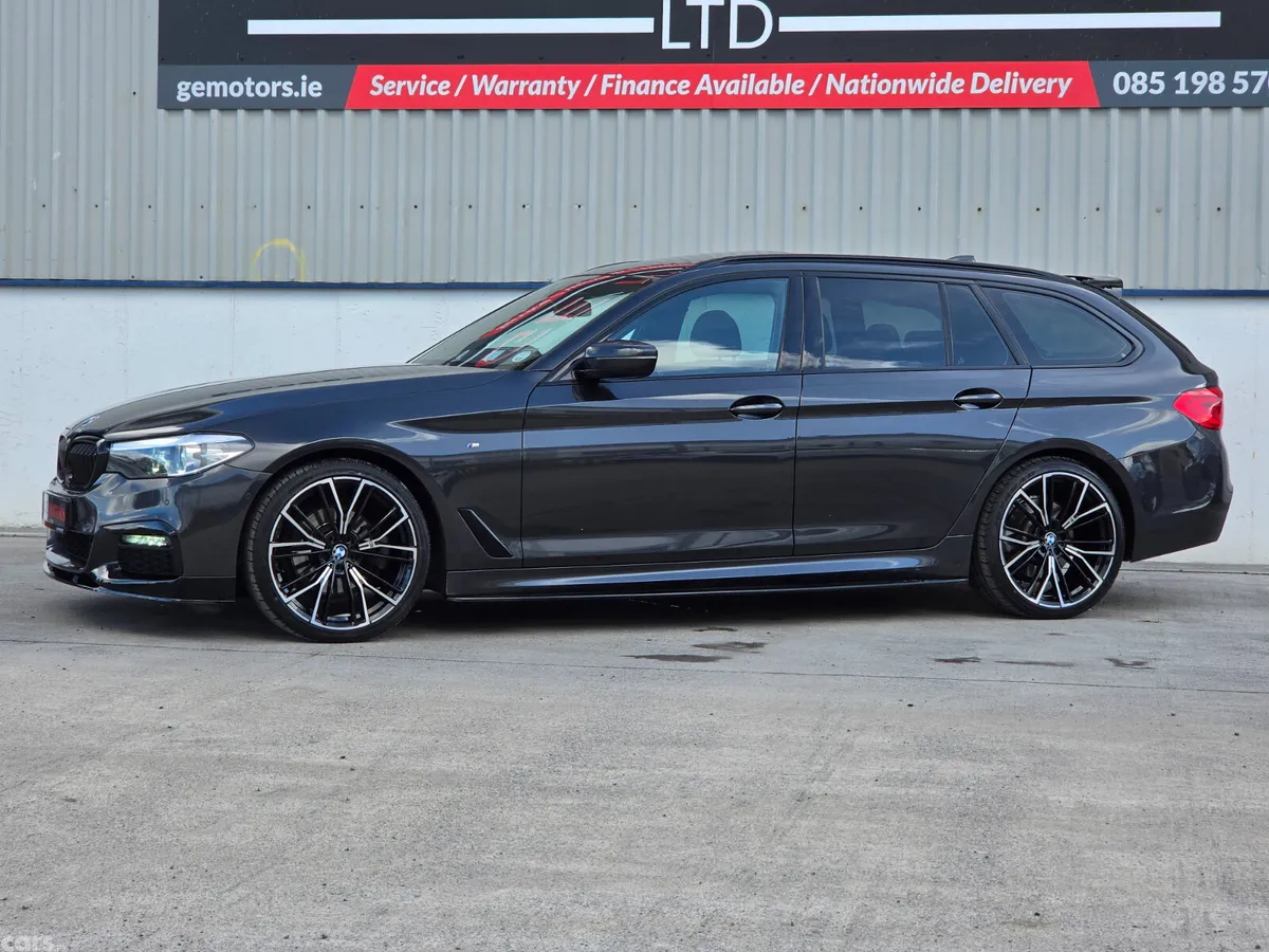 BMW 5-Series Estate, Diesel, 2019, Grey