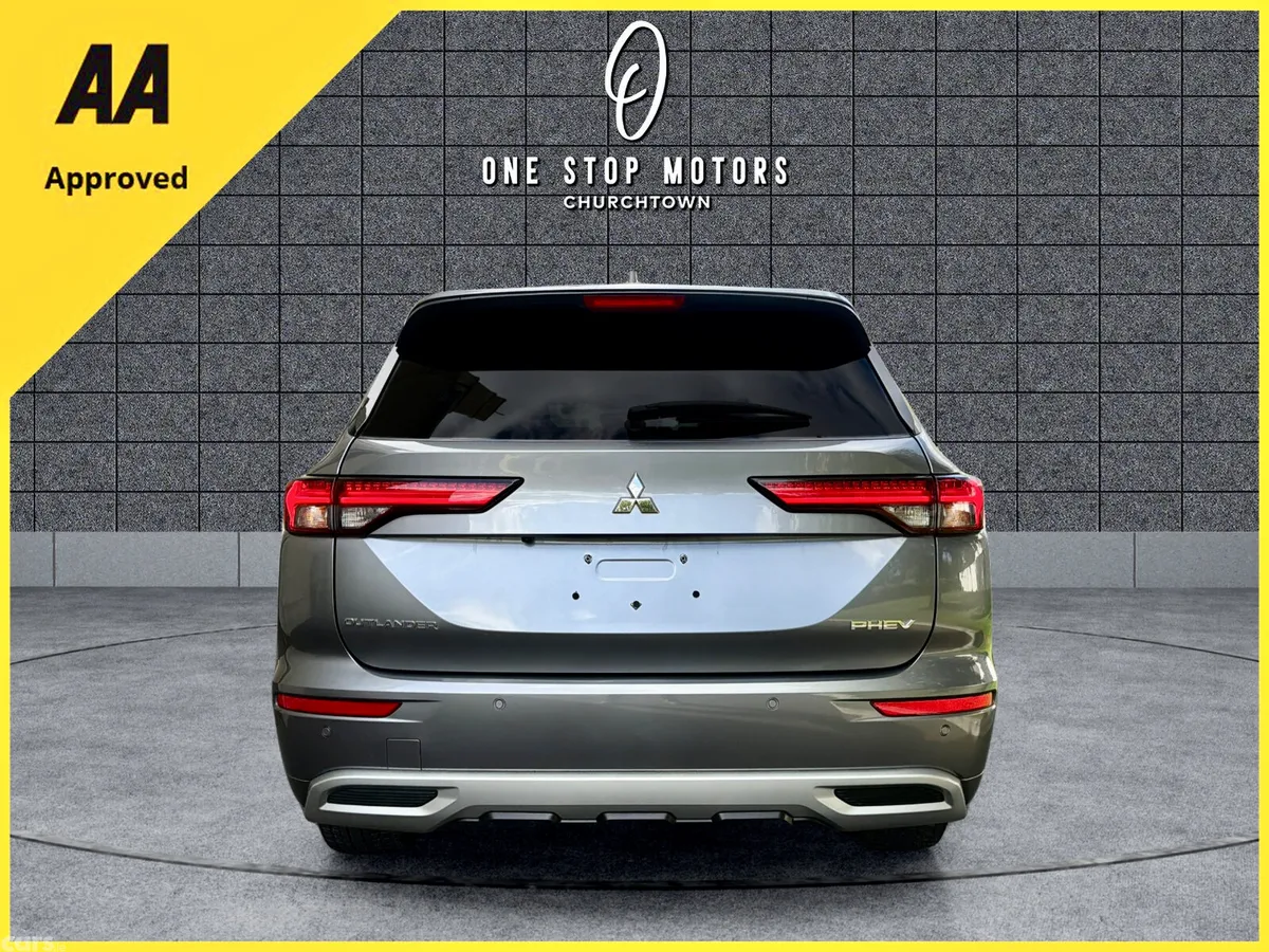 Mitsubishi Outlander SUV, Petrol Plug-in Hybrid, 2023, Grey