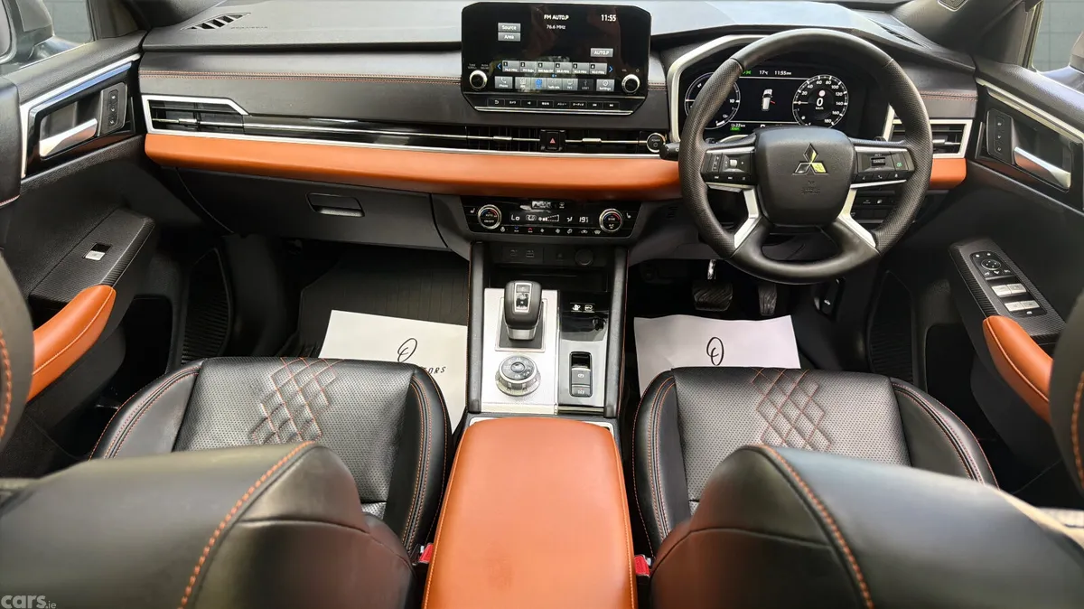 Mitsubishi Outlander SUV, Petrol Plug-in Hybrid, 2023, Grey