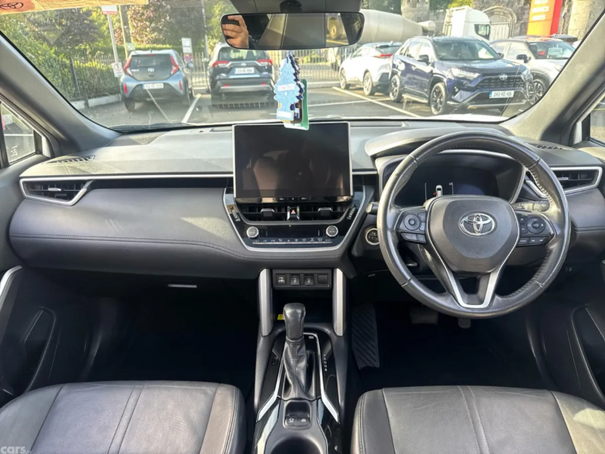 Toyota Corolla Cross SUV, Petrol Hybrid, 2023, White