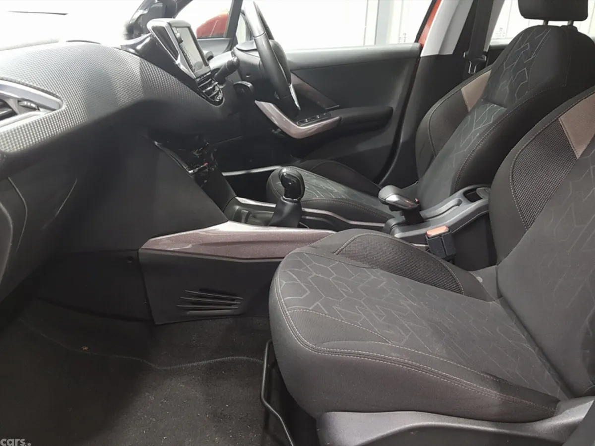 Peugeot 2008 Estate, Diesel, 2016, Red