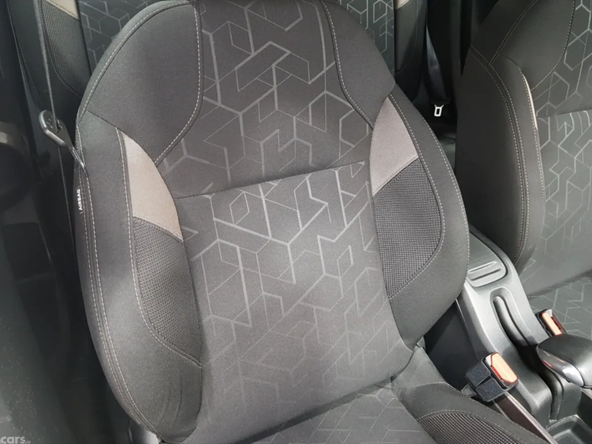 Peugeot 2008 Estate, Diesel, 2016, Red