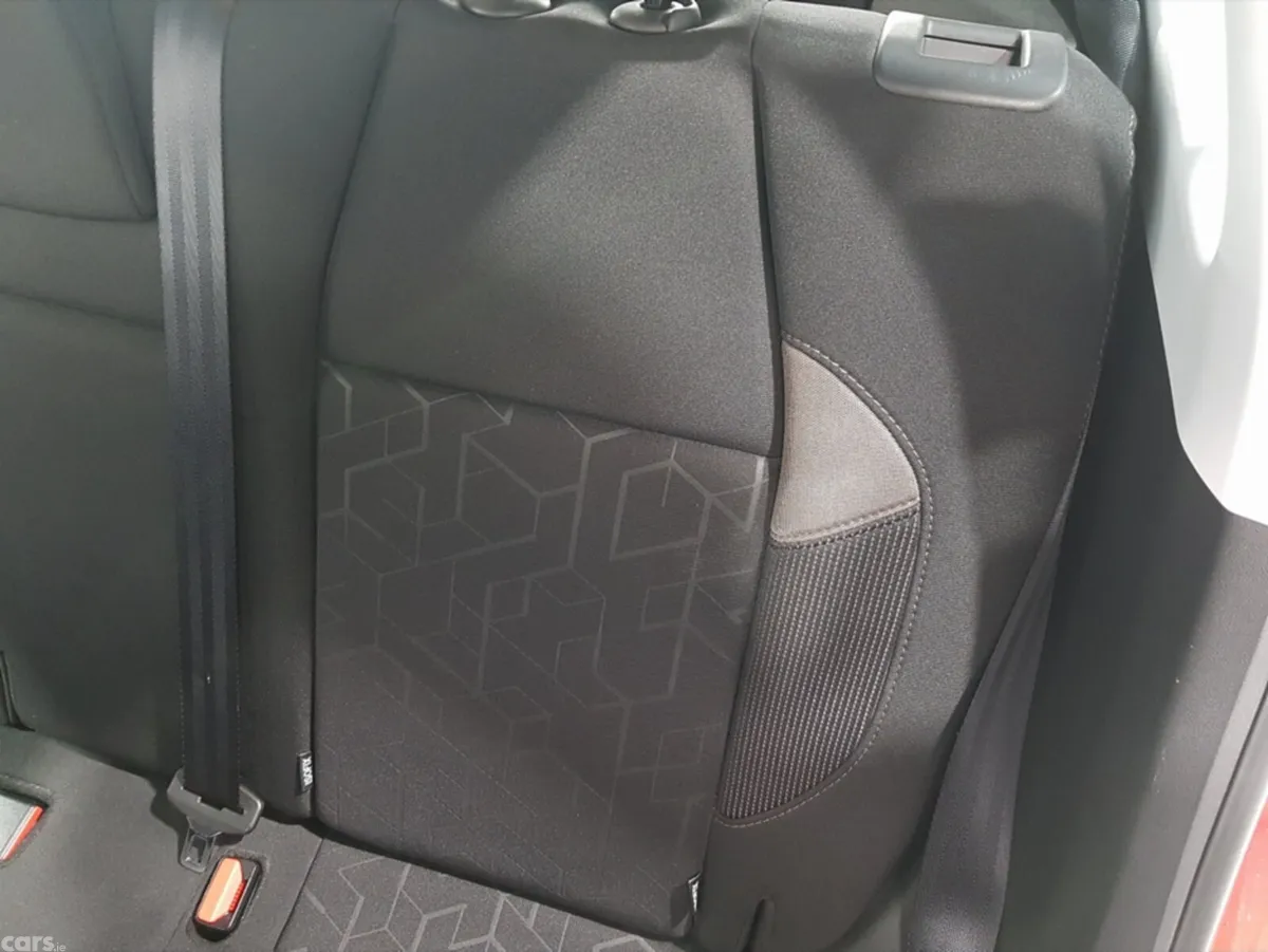 Peugeot 2008 Estate, Diesel, 2016, Red