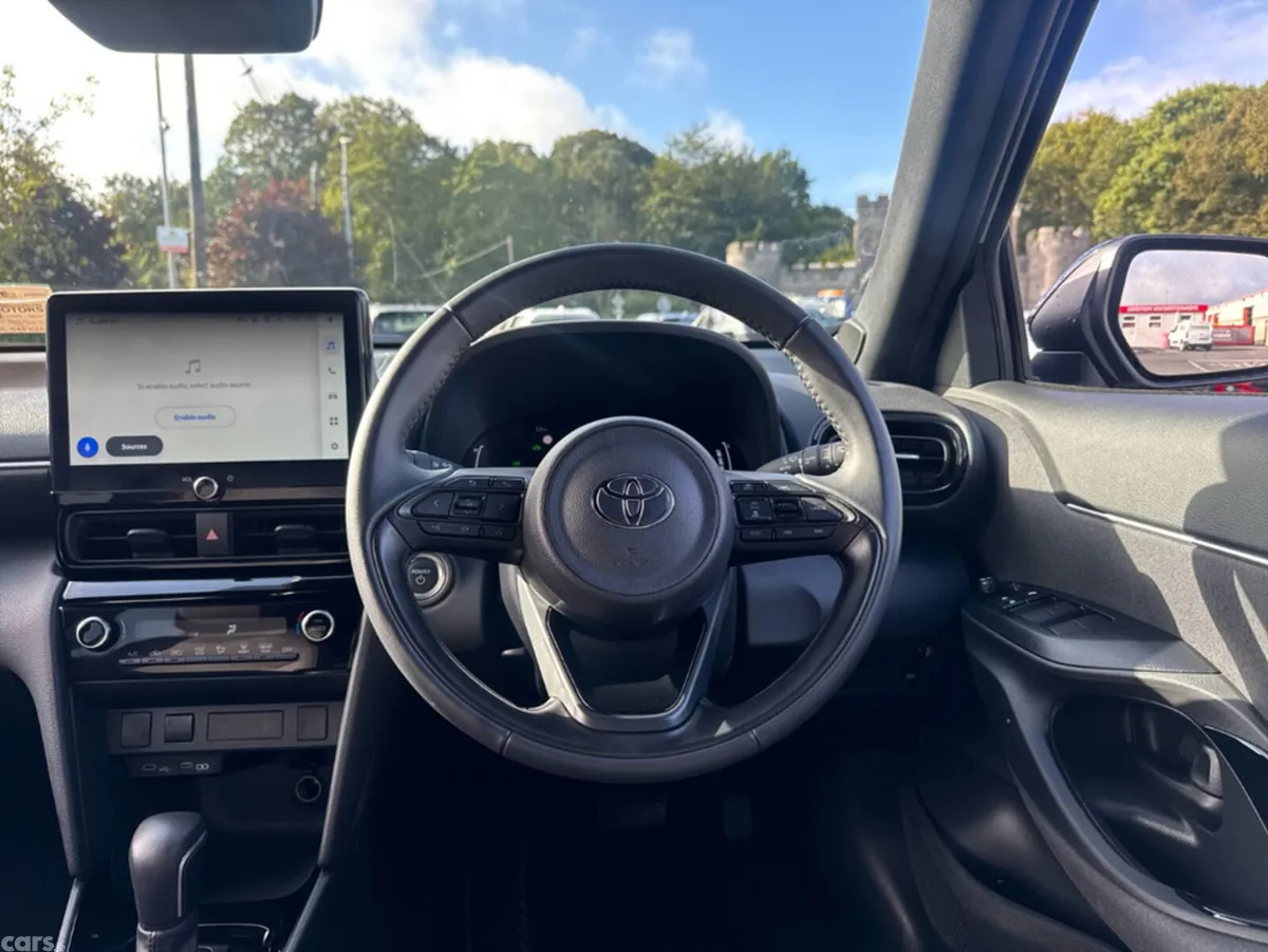 Toyota Yaris Cross SUV, Petrol Hybrid, 2026, Grey