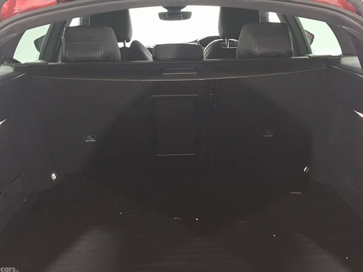 Peugeot 508 Estate, Diesel, 2022, Red