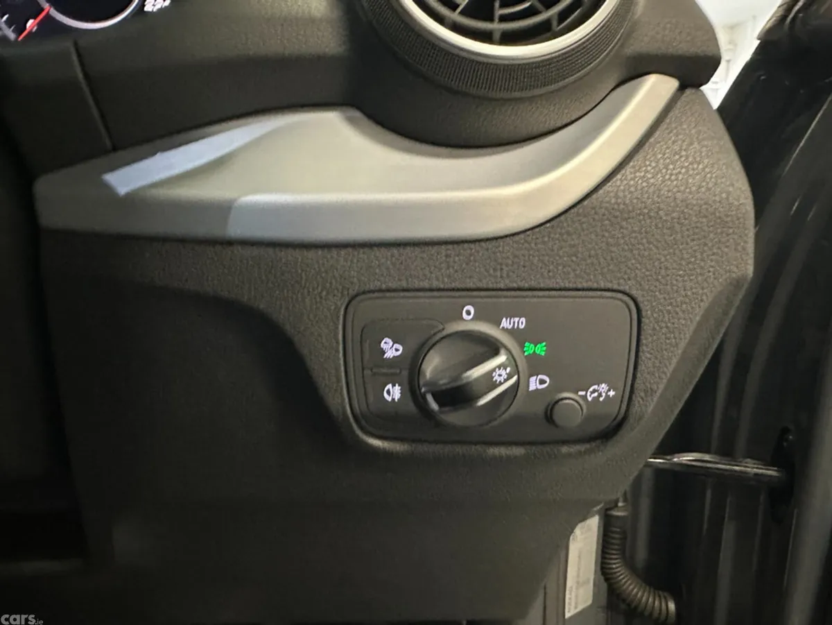 Audi Q2 SUV, Petrol, 2018, Grey