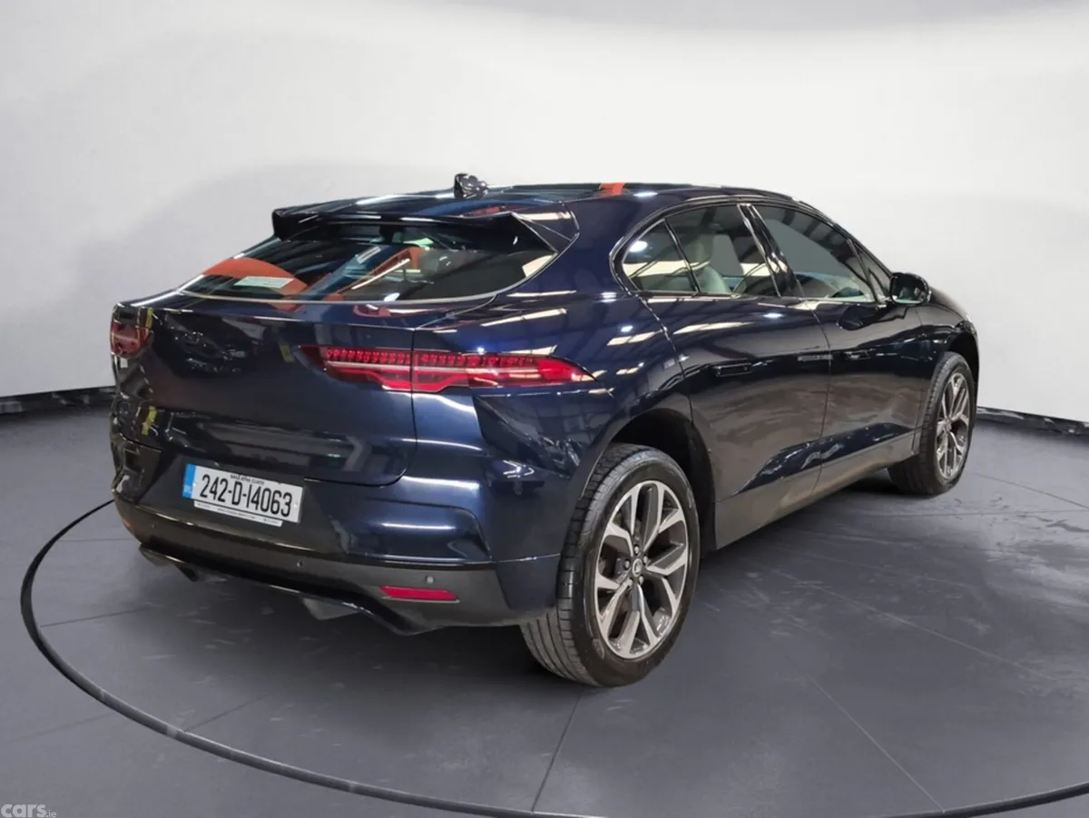 Jaguar I-Pace SUV, Electric, 2024, Blue