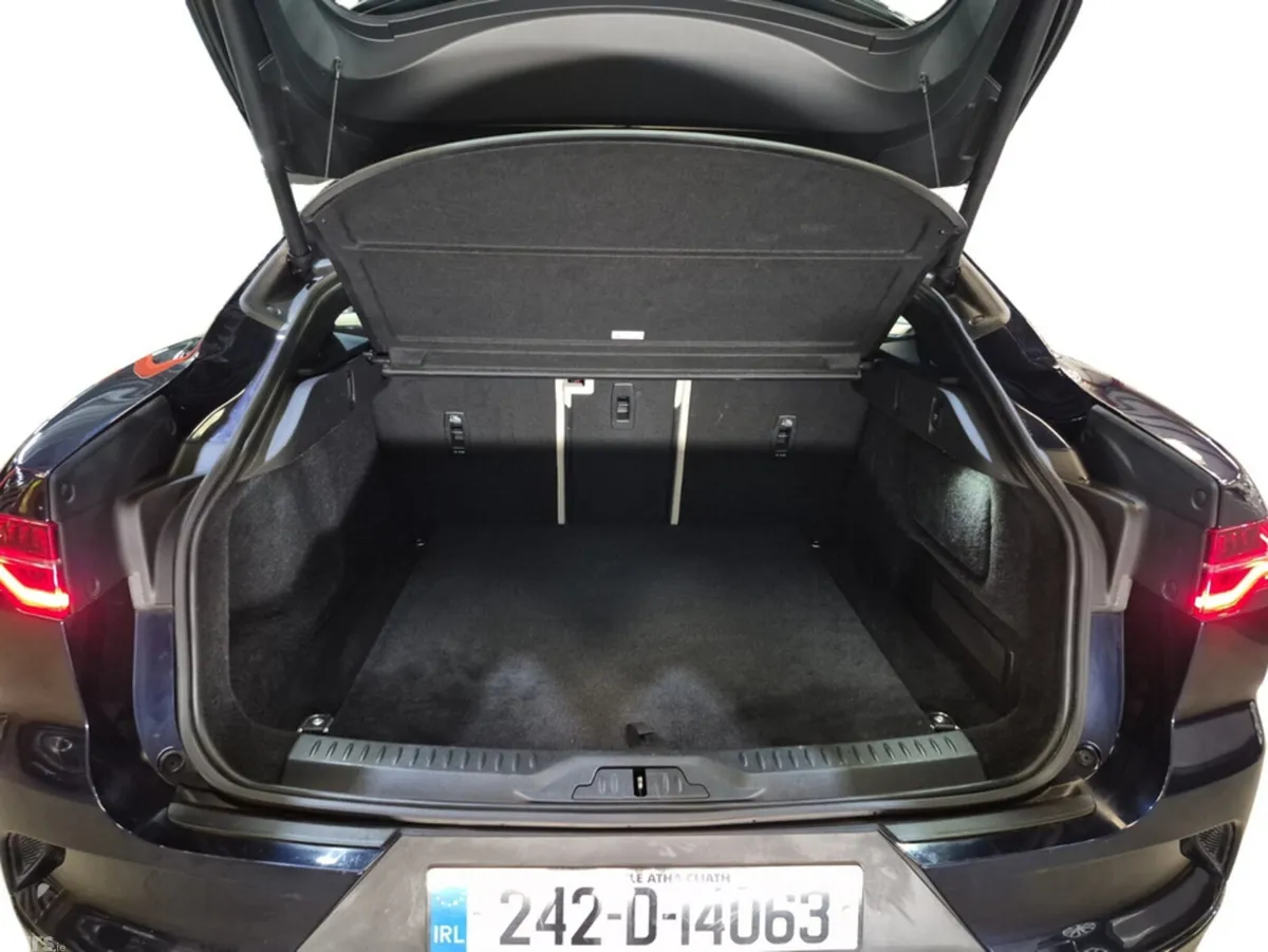 Jaguar I-Pace SUV, Electric, 2024, Blue
