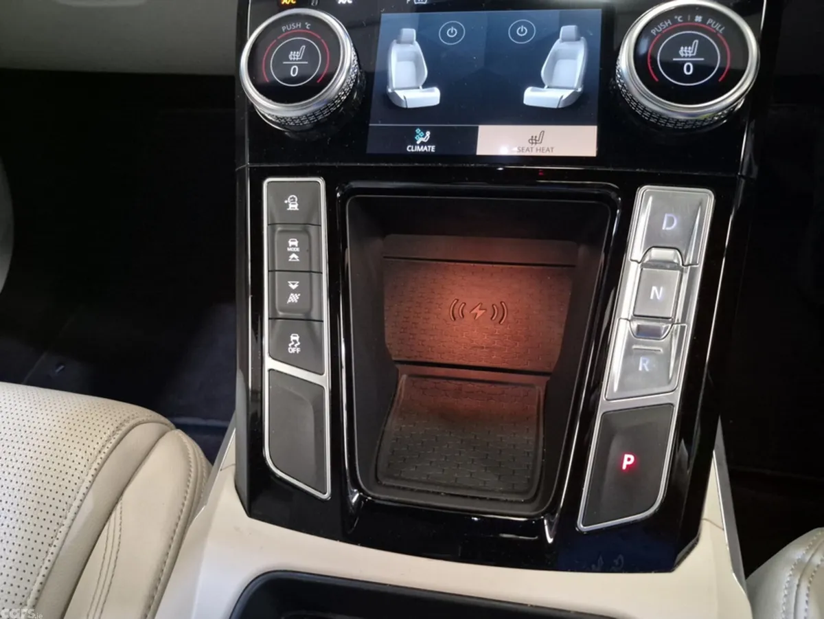 Jaguar I-Pace SUV, Electric, 2024, Blue